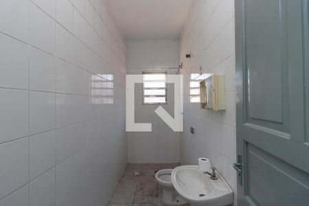 Banheiro de casa para alugar com 1 quarto, 125m² em Jardim Andarai, São Paulo