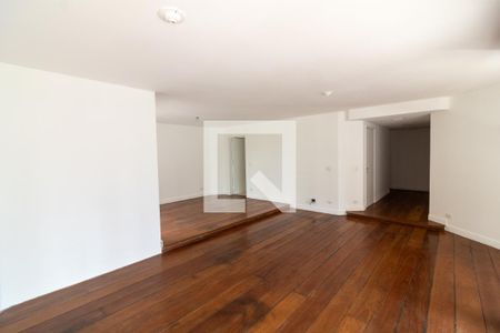 Apartamento para alugar com 283m², 4 quartos e 3 vagasSala