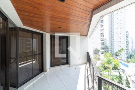 Varanda Sala e Suite 1 de apartamento para alugar com 4 quartos, 283m² em Jardim Fonte do Morumbi, São Paulo