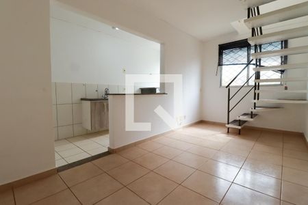 Sala de apartamento para alugar com 2 quartos, 55m² em Jardim Palma Travassos, Ribeirão Preto