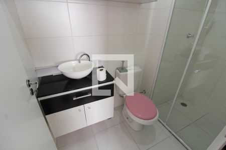 Banheiro de apartamento para alugar com 1 quarto, 26m² em Jardim Planalto, São Paulo