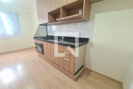 Sala/Cozinha de apartamento para alugar com 1 quarto, 25m² em Cidade Satelite Santa Barbara, São Paulo