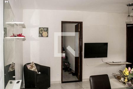 Sala de apartamento para alugar com 2 quartos, 41m² em Cajazeiras, Salvador