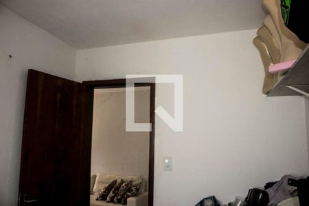 Quarto 1 de apartamento para alugar com 2 quartos, 41m² em Cajazeiras, Salvador