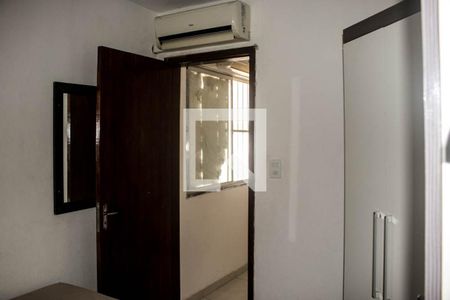 Quarto 2 de apartamento para alugar com 2 quartos, 41m² em Cajazeiras, Salvador