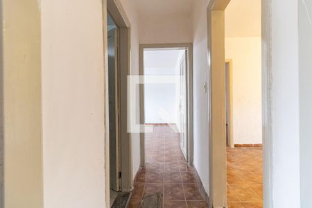 Corredor de apartamento para alugar com 2 quartos, 60m² em Vila Heliopolis, São Paulo