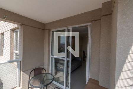 Varanda Sala de Estar/Jantar  de apartamento para alugar com 1 quarto, 45m² em Vila Lídia, Campinas