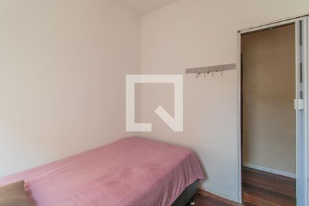 Quarto 1 - Casa 1 de casa à venda com 6 quartos, 188m² em Glória, Porto Alegre