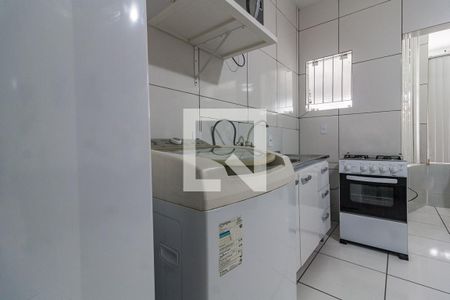 Cozinha de apartamento para alugar com 1 quarto, 34m² em Ipiranga, São José