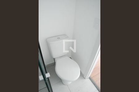 Banheiro de kitnet/studio à venda com 1 quarto, 30m² em Várzea da Barra Funda, São Paulo