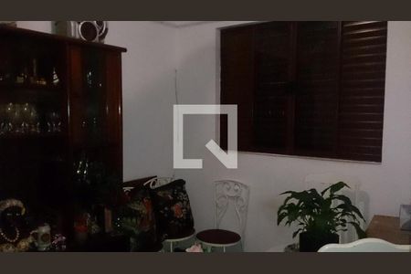 Casa à venda com 5 quartos, 234m² em Bom Retiro, São Paulo