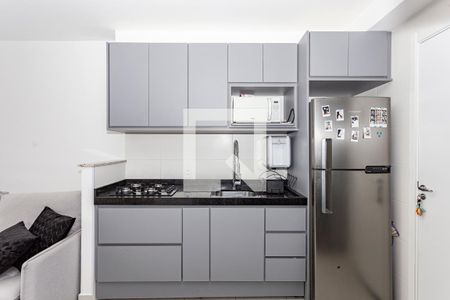 Sala/Cozinha de apartamento à venda com 2 quartos, 33m² em Parque Fongaro, São Paulo