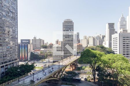 Vista da Sala de apartamento para alugar com 1 quarto, 64m² em Centro, São Paulo