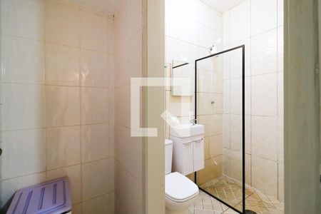 Banheiro de kitnet/studio para alugar com 1 quarto, 35m² em Vila Rio Branco, Jundiaí