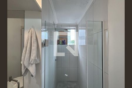 Banheiro de apartamento à venda com 1 quarto, 52m² em Marechal Rondon, Canoas