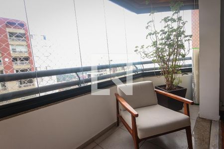 Varanda de apartamento à venda com 4 quartos, 135m² em Vila Suzana, São Paulo