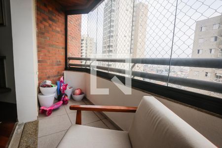 Varanda de apartamento à venda com 4 quartos, 135m² em Vila Suzana, São Paulo