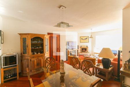 Sala de apartamento à venda com 4 quartos, 135m² em Vila Suzana, São Paulo