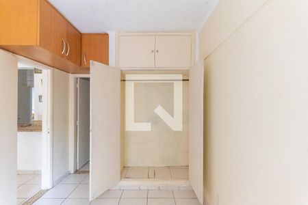 Quarto de apartamento à venda com 1 quarto, 46m² em Centro, Campinas