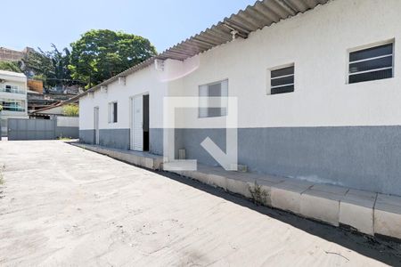 Casa para alugar com 132m², 2 quartos e 7 vagas Casa para alugar com 132m², 2 quartos e 7 vagasGaragem