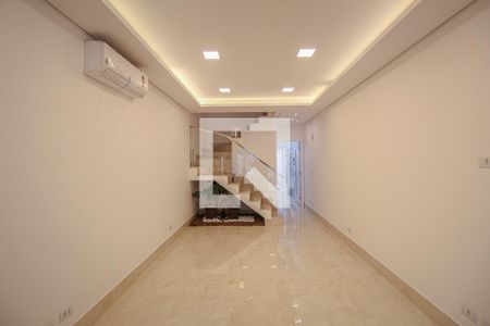 Sala de casa à venda com 4 quartos, 175m² em Ipiranga, São Paulo