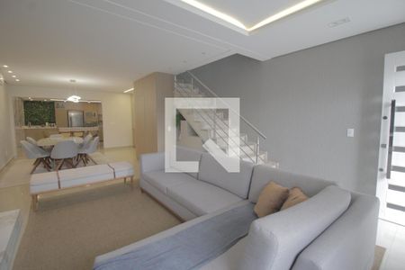 Sala de TV de casa para alugar com 3 quartos, 139m² em Igara, Canoas