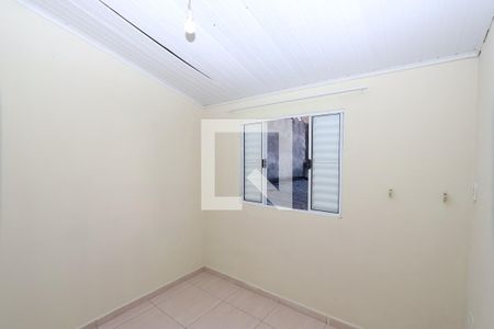 Quarto 2 de casa para alugar com 2 quartos, 70m² em Vila Antonieta, São Paulo