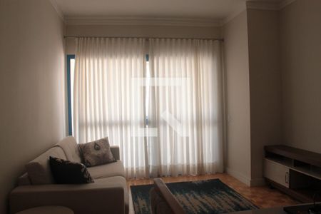 Sala de apartamento à venda com 2 quartos, 65m² em Cambuí, Campinas