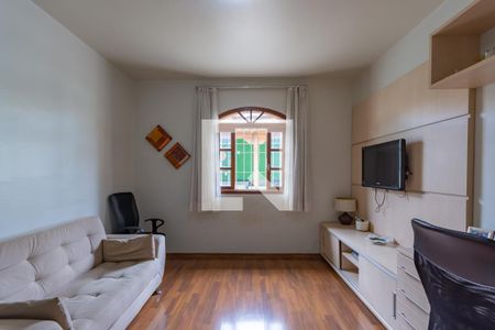 Sala de TV de casa à venda com 3 quartos, 360m² em Ouro Preto, Belo Horizonte