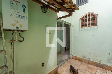 Varanda 1 de casa à venda com 3 quartos, 360m² em Ouro Preto, Belo Horizonte
