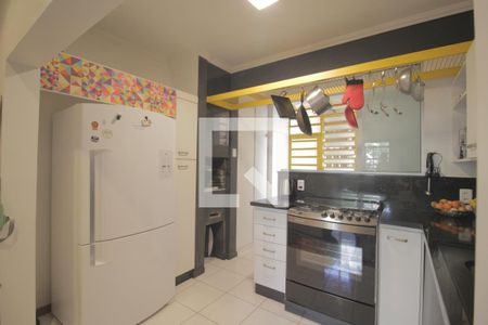 Cozinha de apartamento à venda com 3 quartos, 80m² em Petrópolis, Porto Alegre