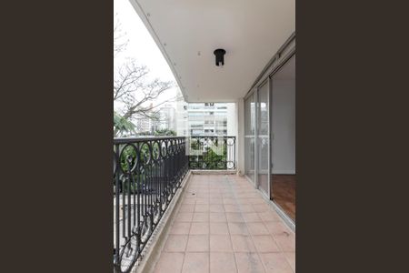 Varanda  de apartamento à venda com 4 quartos, 138m² em Moema, São Paulo