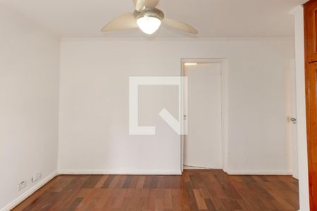 Quarto 1 de apartamento à venda com 4 quartos, 138m² em Moema, São Paulo