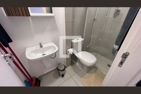 Studio para alugar com 25m², 1 quarto e sem vaga Studio para alugar com 25m², 1 quarto e sem vagaBanheiro