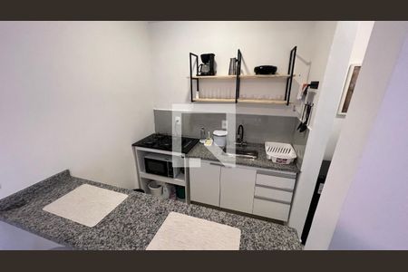 Cozinha de kitnet/studio para alugar com 1 quarto, 25m² em Perdizes, São Paulo