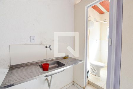Cozinha de kitnet/studio para alugar com 1 quarto, 21m² em Santa Rosa, Niterói