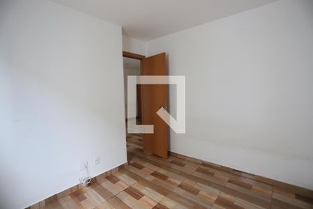 Quarto 2 de apartamento para alugar com 2 quartos, 45m² em Parque Santa Rosa, Suzano