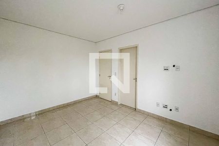 Quarto  de casa para alugar com 2 quartos, 50m² em Vila Baruel, São Paulo