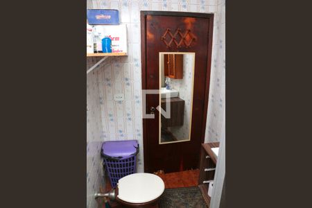 Casa para alugar com 100m², 2 quartos e 2 vagas Casa para alugar com 100m², 2 quartos e 2 vagasBanheiro da Suíte