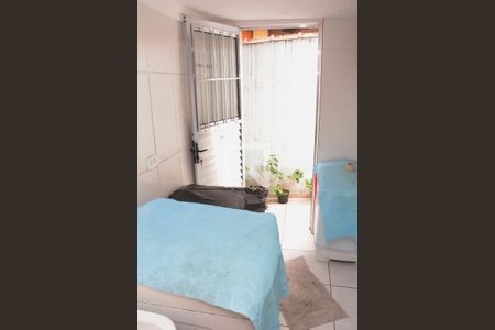 Casa para alugar com 100m², 2 quartos e 2 vagas Casa para alugar com 100m², 2 quartos e 2 vagasÁrea de Serviço