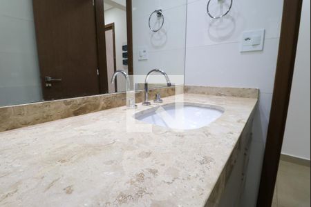 Apartamento para alugar com 107m², 3 quartos e 2 vagas Apartamento para alugar com 107m², 3 quartos e 2 vagasBanheiro