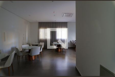 Apartamento para alugar com 107m², 3 quartos e 2 vagas Apartamento para alugar com 107m², 3 quartos e 2 vagasÁrea de comum - salão de festa