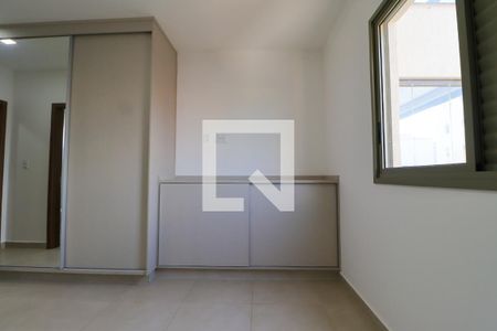 Apartamento para alugar com 107m², 3 quartos e 2 vagas Apartamento para alugar com 107m², 3 quartos e 2 vagasQuarto 2
