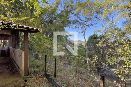 Casa à venda com 130m², 2 quartos e 5 vagas Casa à venda com 130m², 2 quartos e 5 vagasGaragem