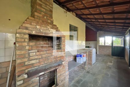 Casa à venda com 130m², 2 quartos e 5 vagas Casa à venda com 130m², 2 quartos e 5 vagasChurrasqueira