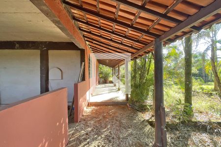 Casa à venda com 130m², 2 quartos e 5 vagas Casa à venda com 130m², 2 quartos e 5 vagasVaranda da Sala