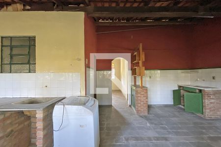 Casa à venda com 130m², 2 quartos e 5 vagas Casa à venda com 130m², 2 quartos e 5 vagasChurrasqueira