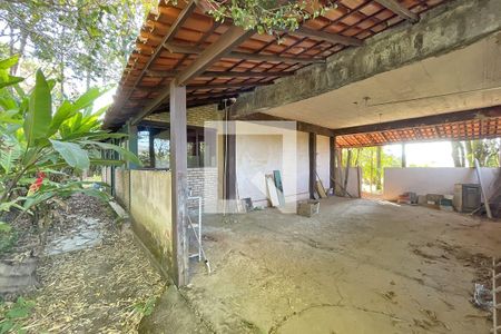 Casa à venda com 130m², 2 quartos e 5 vagas Casa à venda com 130m², 2 quartos e 5 vagasGaragem