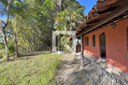 Casa à venda com 130m², 2 quartos e 5 vagas Casa à venda com 130m², 2 quartos e 5 vagasQuintal