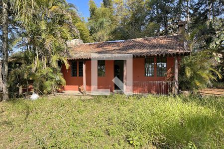 Casa à venda com 130m², 2 quartos e 5 vagas Casa à venda com 130m², 2 quartos e 5 vagasÁrea Externa